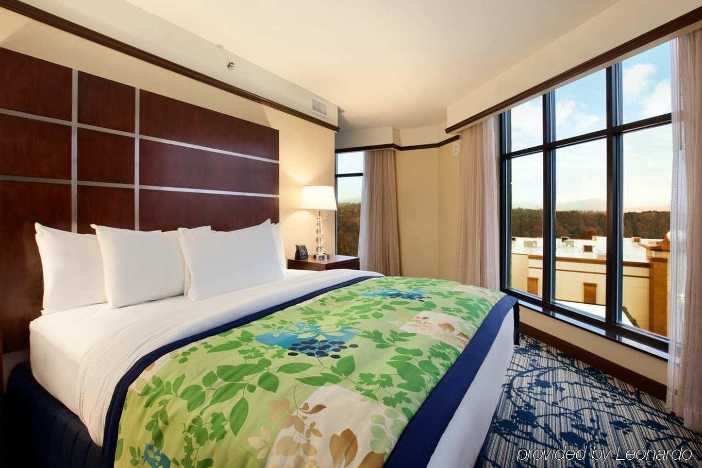 Hilton Asheville Biltmore Park Номер фото